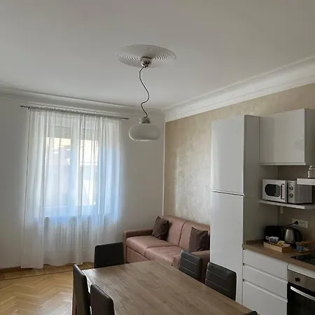 Apartament La Casa Di Gi&vi San Remo