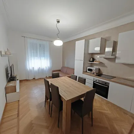 Apartament La Casa Di Gi&vi San Remo