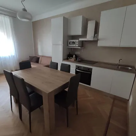 La Casa Di Gi&vi 아파트 산레모