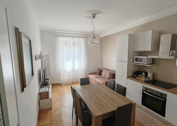 Apartment La Casa Di Gi&vi *